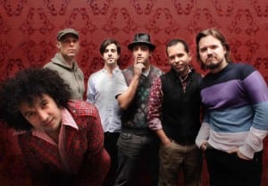 LOS-AMIGOS-INVISIBLES-1