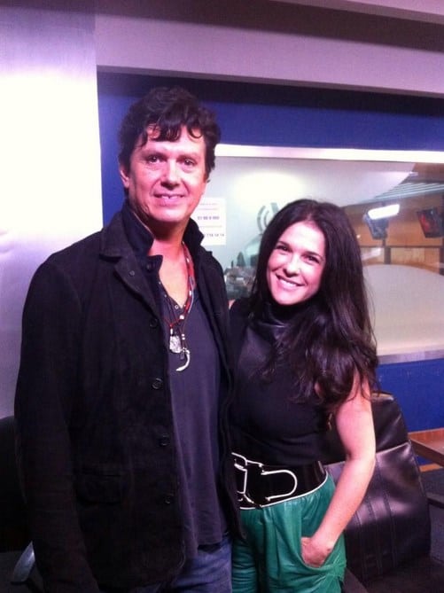 Saúl Hernández y Martha Debayle