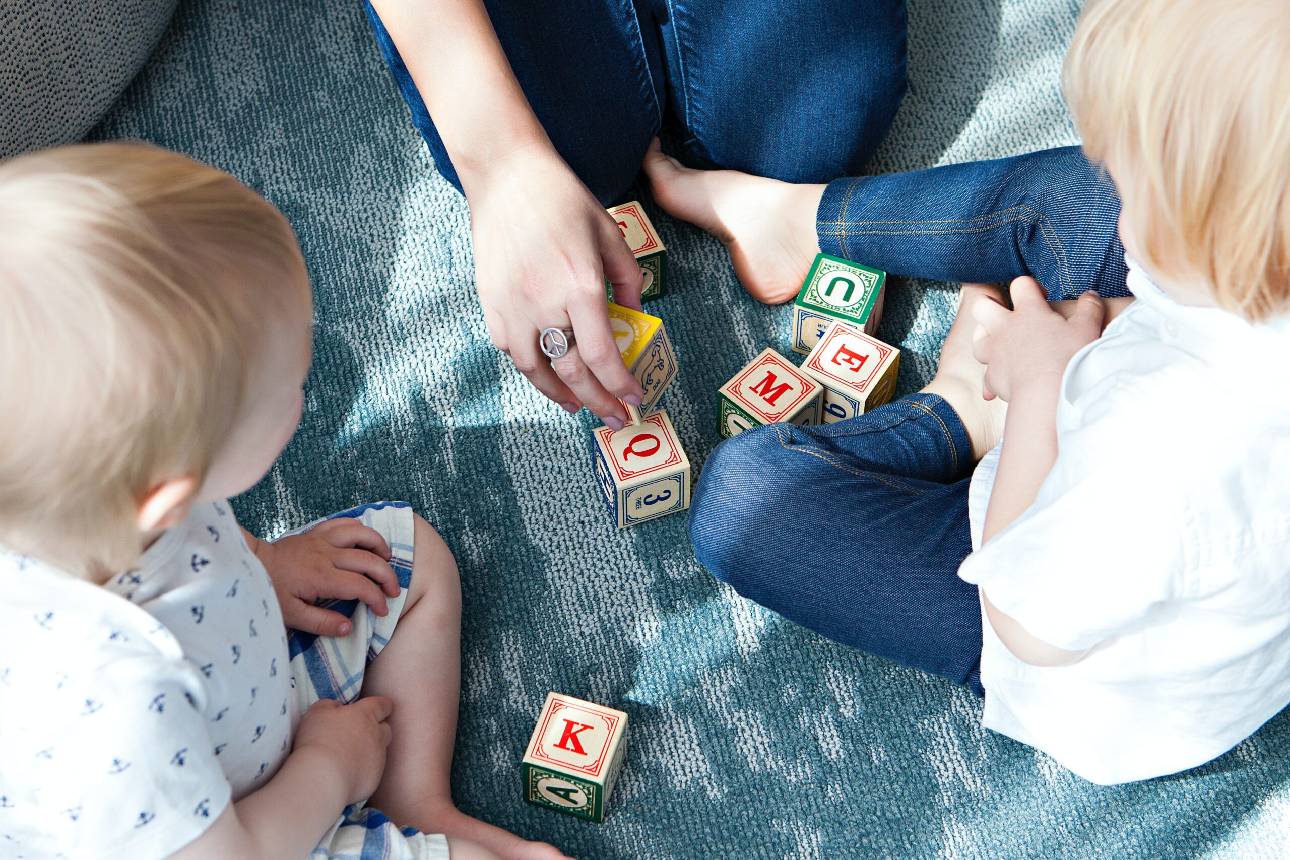 cómo enseñar propositos de año nuevo a tus hijos