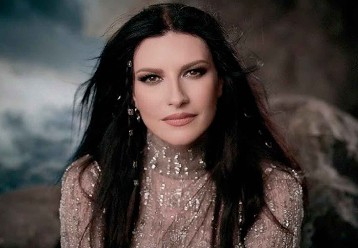 laura-pausini-historia-entre-tus-dedos